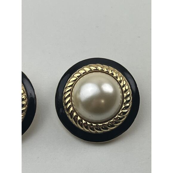 KJL Vintage Faux Pearl Clip On Earrings Round Rope Black Enamel Gold Tone - Picture 4 of 10